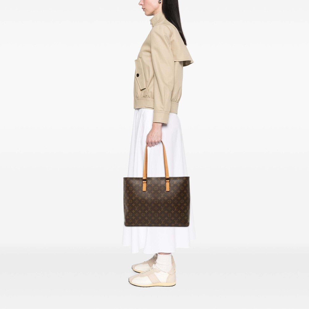 Pre-Loved Louis Vuitton Monogram Luco - Picture 7 of 8